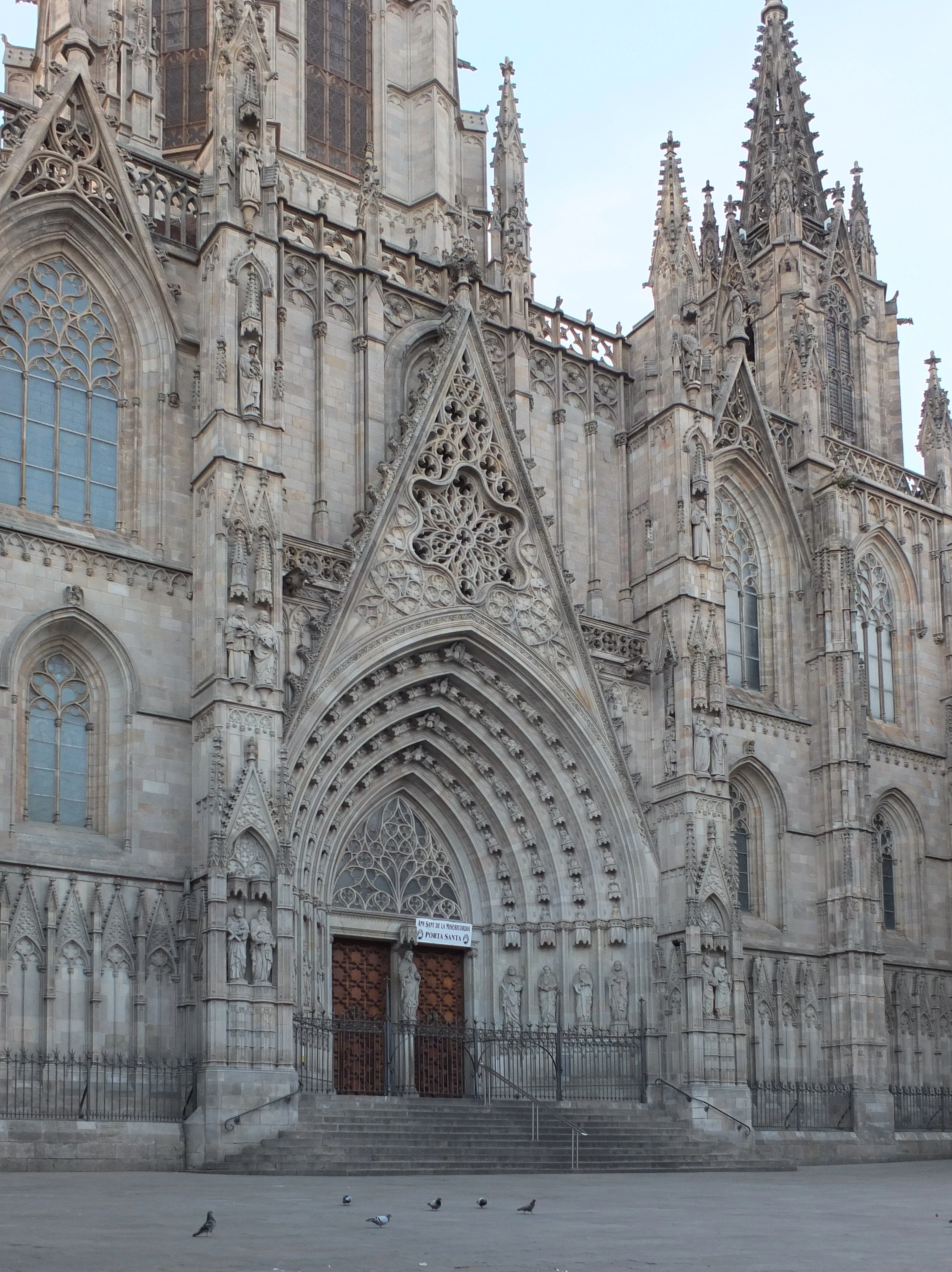 Cathedral of the Holy Cross & Saint Eulalia