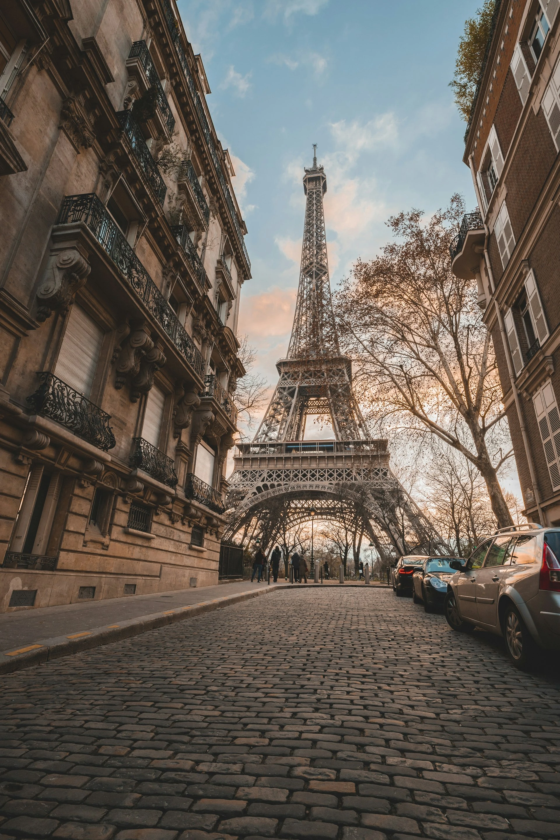 Paris - Tour Eiffel & Musée du Louvre